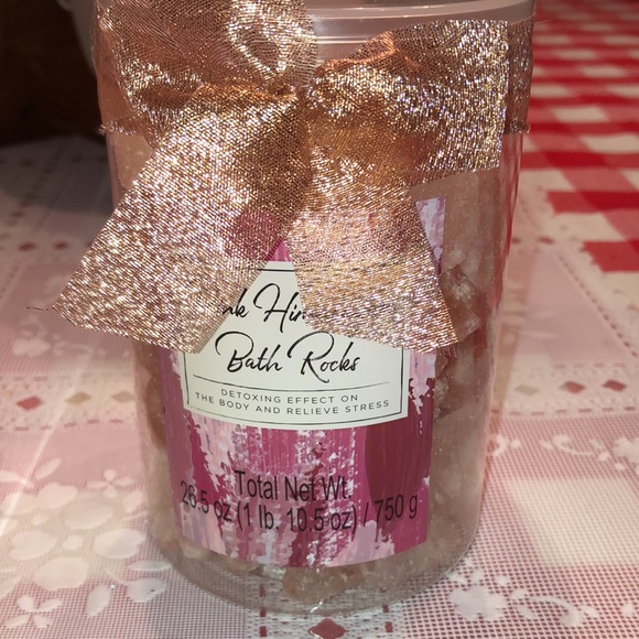 Bundle 3 for $10 💛 Scented Bath Fizzers and Bath Rock - Picture 3 of 5